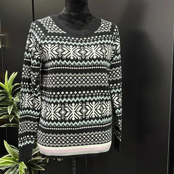 Tommy Hilfiger Wool Blend knit,scoop neck pullover,snowflake,metallic threads - Picture 1 of 11
